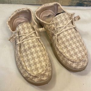 Rocket dog shoes for women size 8
